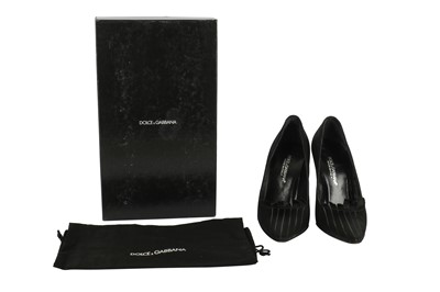 Lot 667 - Dolce & Gabbana Black Stripe Heeled Pump - Size 36