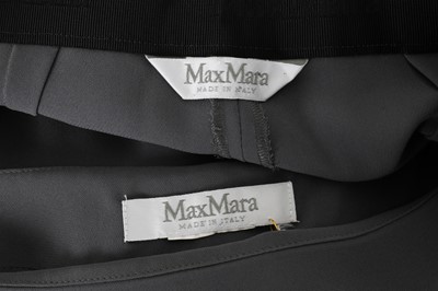 Lot 631 - Max Mara Grey Trouser and Tunic Set