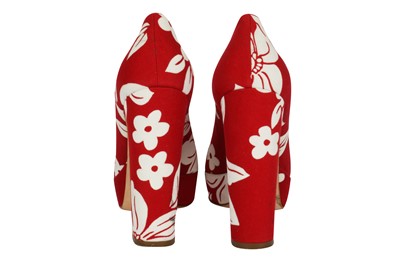 Lot 622 - Miu Miu Red Floral Print Peep Toe Pump and Skort - Size 37