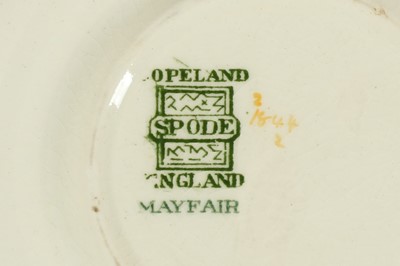 Lot 263 - A COPELAND SPODE CHINA MAYFAIR PATTERN PART DINNER AND COFFEE SERVICE