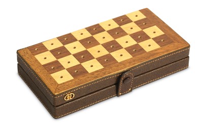 Lot 95 - A GUCCI VINTAGE WOODEN TRAVEL CHESS SET