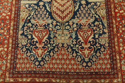Lot 42 - A FINE KASHAN RUG, CENTRAL PERSIA