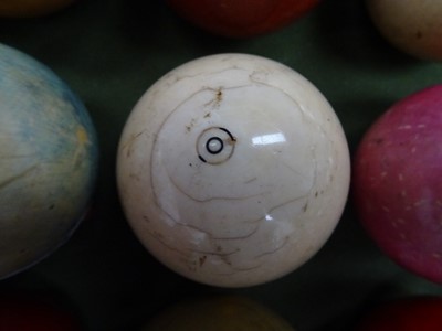 Lot 99 - A COLLECTION OF SIXTEEN IVORY SNOOKER BALLS, 19TH CENTURY