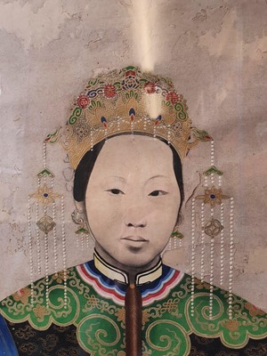 Lot 316 - A LARGE CHINESE PORTRAIT OF A COURTESAN.
