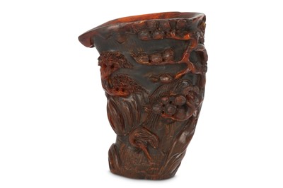 Lot 295 - A CHINESE HORN LIBATION CUP.