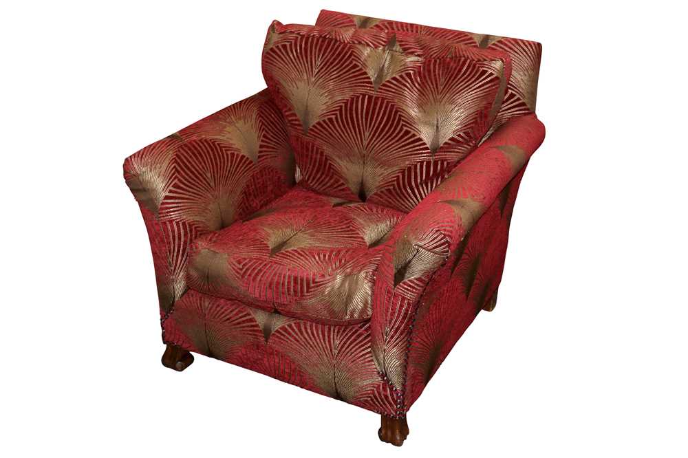 Lot 726 - AN EDWARDIAN ARMCHAIR