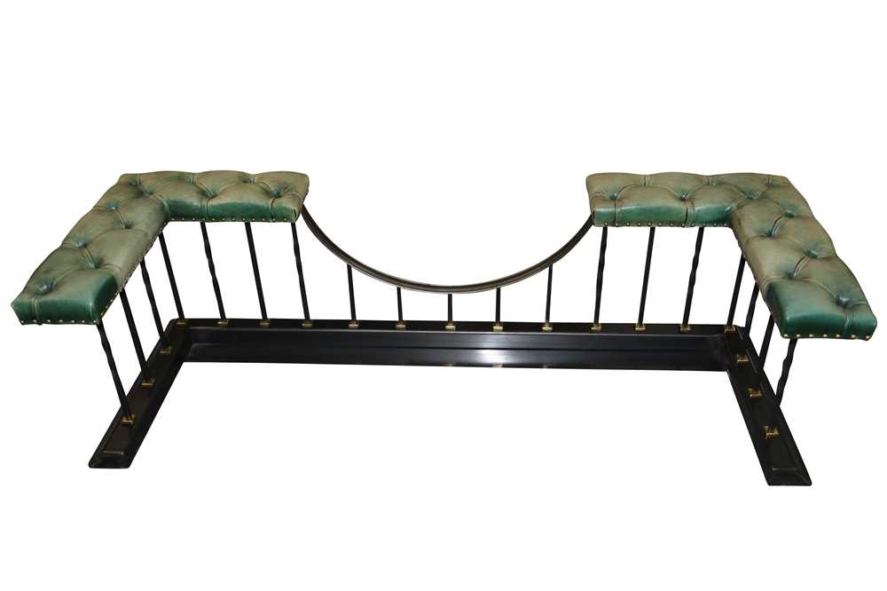 Lot 513 A SATIN BLACK POWDER COATED STEEL CLUB