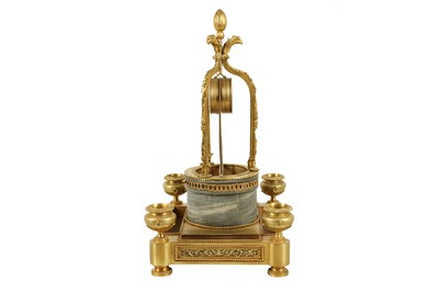 Lot 88 - AN IMPRESSIVE  LOUIS XVI STYLE GILT BRONZE AND MARBLE NOVELTY DESK CLOCK MODELLED AS A WISHING WELL