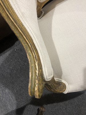 Lot 551 - A PAIR OF FRENCH LOUIS XVI STYLE CARVED GILTWOOD SALON CHAIRS