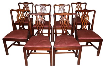 Lot 553 - A HARLEQUIN SET OF TWELVE CHIPPENDALE STYLE DINING CHAIRS