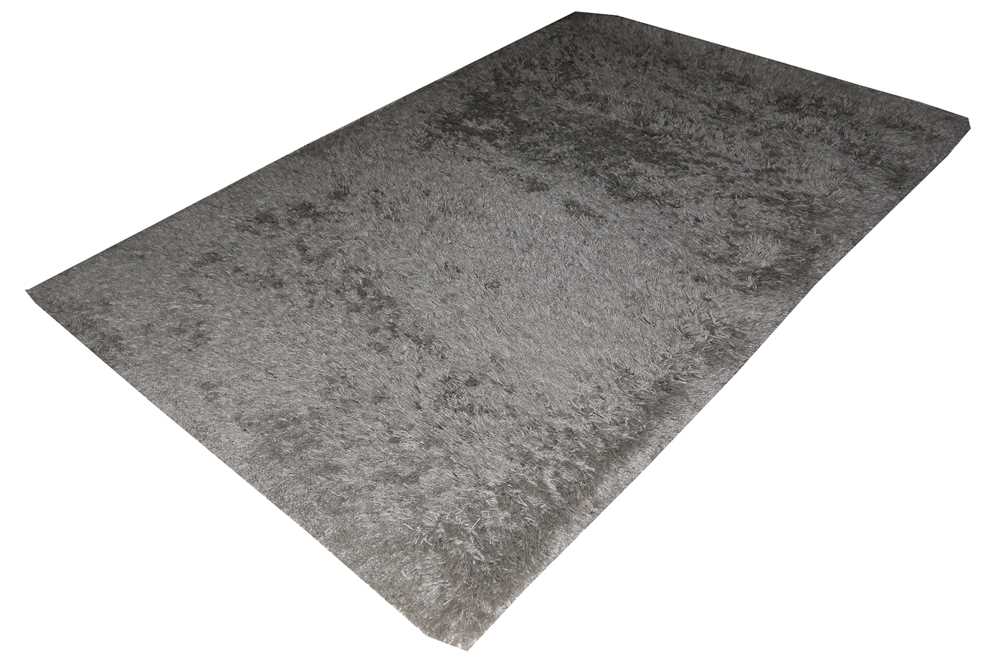 Lot 365 - A CONTEMPORARY BELGIAN MADE GREY RUG