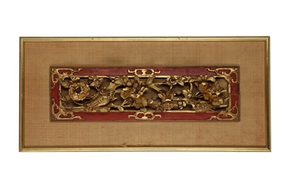 Lot 251 - A CHINESE GILT-WOOD 'BIRDS AND FLOWERS' PANEL.