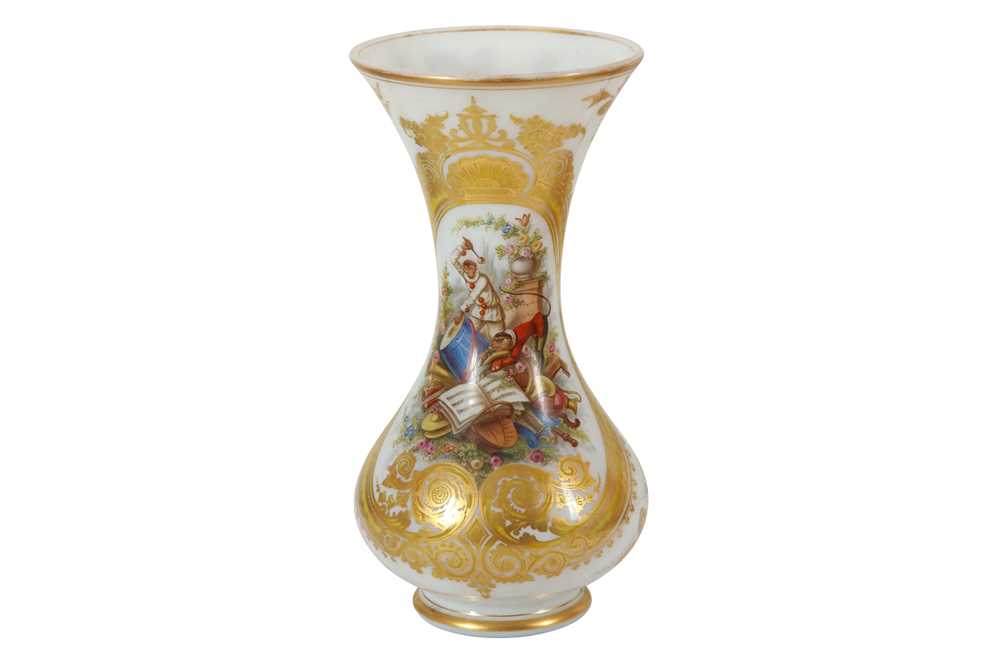 Lot 264 - A BOHEMIAN WHITE OPALINE GLASS VASE, 19TH CENTURY