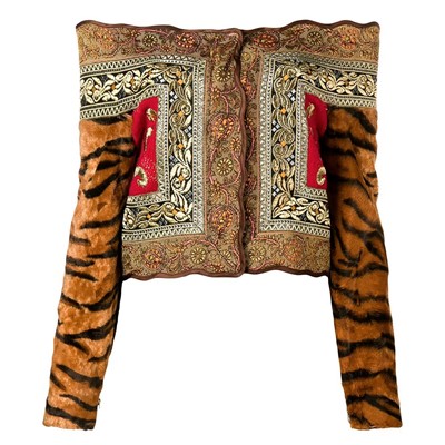 Lot 768 - Vintage Gianfranco Ferre Bengal Tiger Top - Size 44