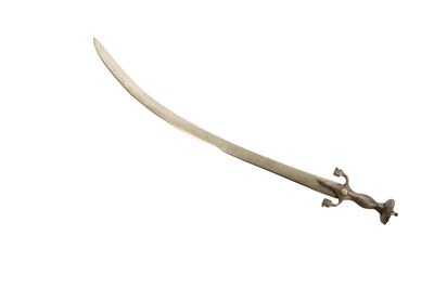 Lot 129 - AN AFGHAN PULWAR SWORD