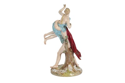 Lot 250 - A MEISSEN GROUP OF THE RAPE OF THE SABINE WOMEN