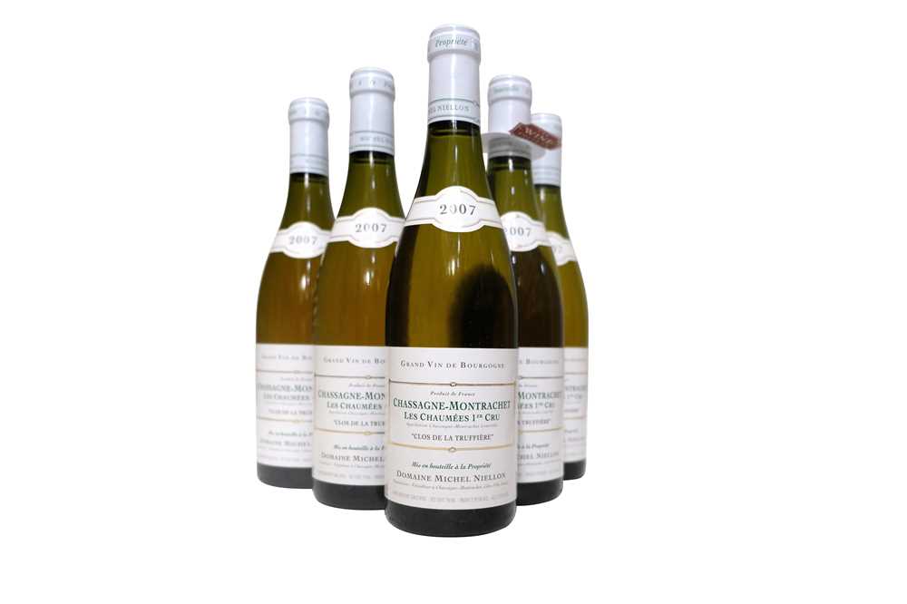 Lot 105 - Domaine Michel Niellon Chassagne-Montrachet Les Chaumées 1er cru Clos de la truffiere 2007