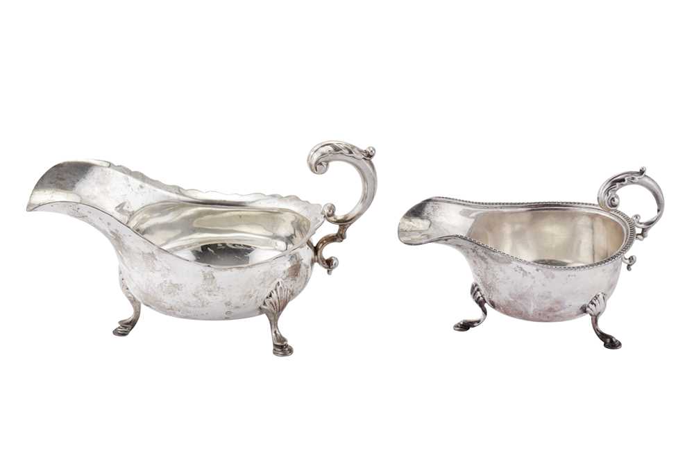 Lot 287 - A George V sterling silver sauceboat, London 1922 by Josiah Williams & Co