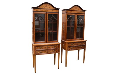 Lot 2 - A PAIR OF SATINWOOD AND MARQUETRY INLAID FLORAL PAINTED DISPLAY CABINETS, 20TH CENTURY
