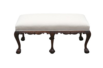 Lot 25 - A MAHOGANY RECTANGULAR STOOL, IN THE GEORGE II STYLE, 20TH CENTURY