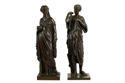 Lot 145 - A PAIR OF 19TH CENTURY FRENCH BRONZE FIGURES AFTER THE ANTIQUE BY BARBEDIENNE