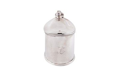 Lot 349 - A George III sterling silver mustard pot, London 1804 by Robert and Samuel Hennell