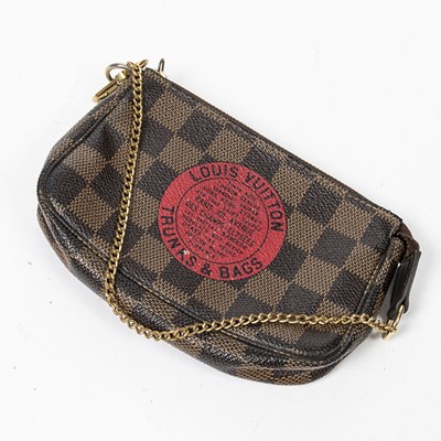 Lot 239 - Louis Vuitton Damier  Ebene Trunks & Bags Accessory Pouch