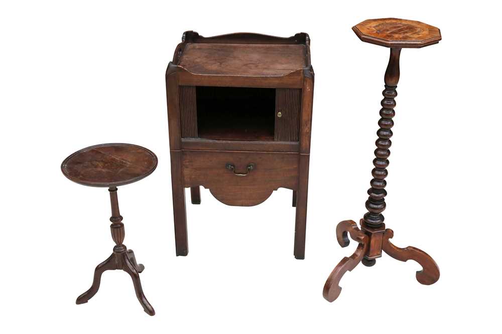 Lot 292 - A GEORGE III MAHOGANY NIGHT TABLE