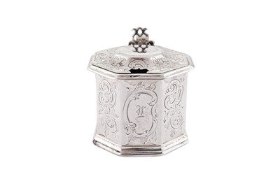 Lot 345 - A Victorian sterling silver mustard pot, London 1852 by George John Richards