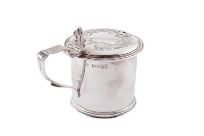 Lot 346 - A Victorian sterling silver mustard pot, London 1865 by William Evans
