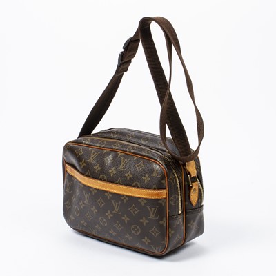 Lot 193 - Louis Vuitton Monogram Reporter PM