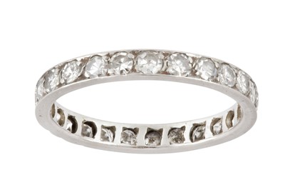 Lot 169 - A diamond eternity ring