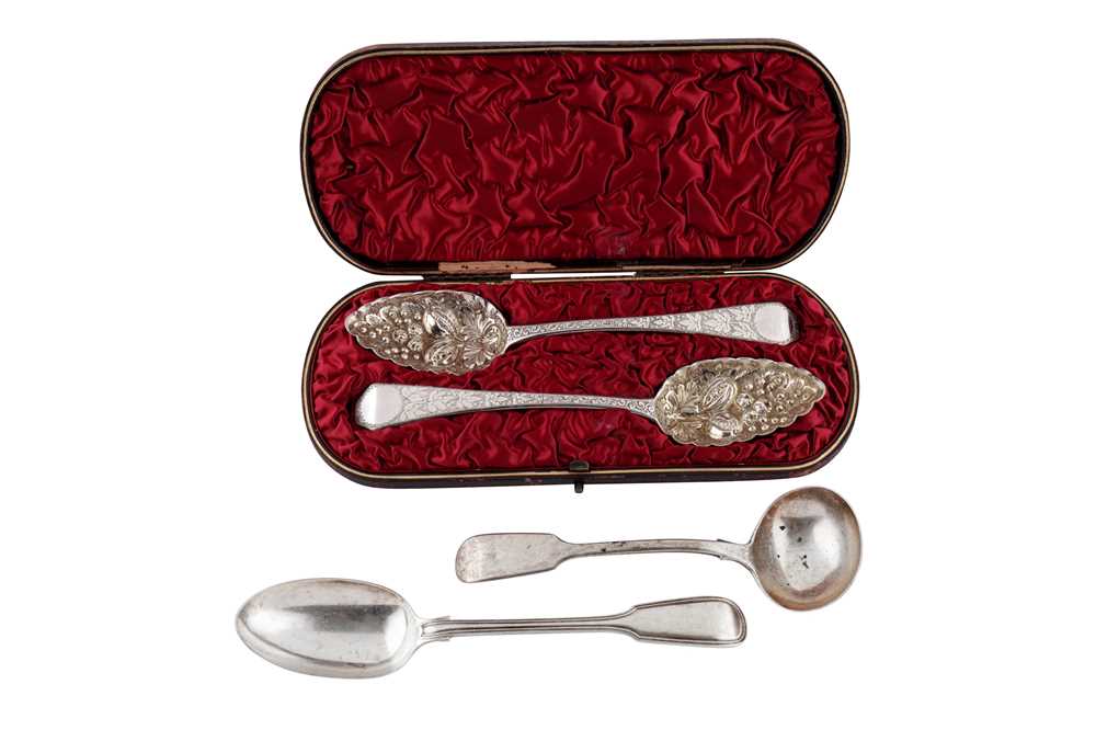 Lot 294 - A cased pair of George IV sterling silver tablespoon, London 1827 by Jonathon Hayne