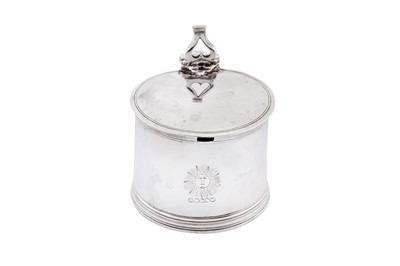 Lot 351 - A George II provincial sterling silver mustard pot, Newcastle 1759 by James Kirkup (active 1753-1774)
