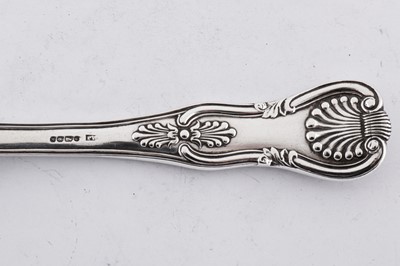 Lot 225 - A William IV Irish sterling silver fish slice, Dublin 1835 by Phillip Weekes