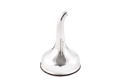 Lot 399 - A George III Scottish sterling silver wine funnel, Edinburgh circa 1800 by James Douglas of Dundee (active 1796-1820)