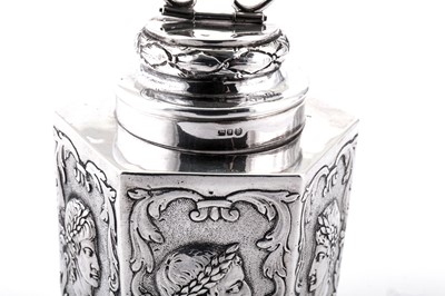 Lot 119 - An early 20th century German sterling silver tea caddy, Hanau by George Roth and Co, import marks for Chester 1902 by M Friedlander & Co