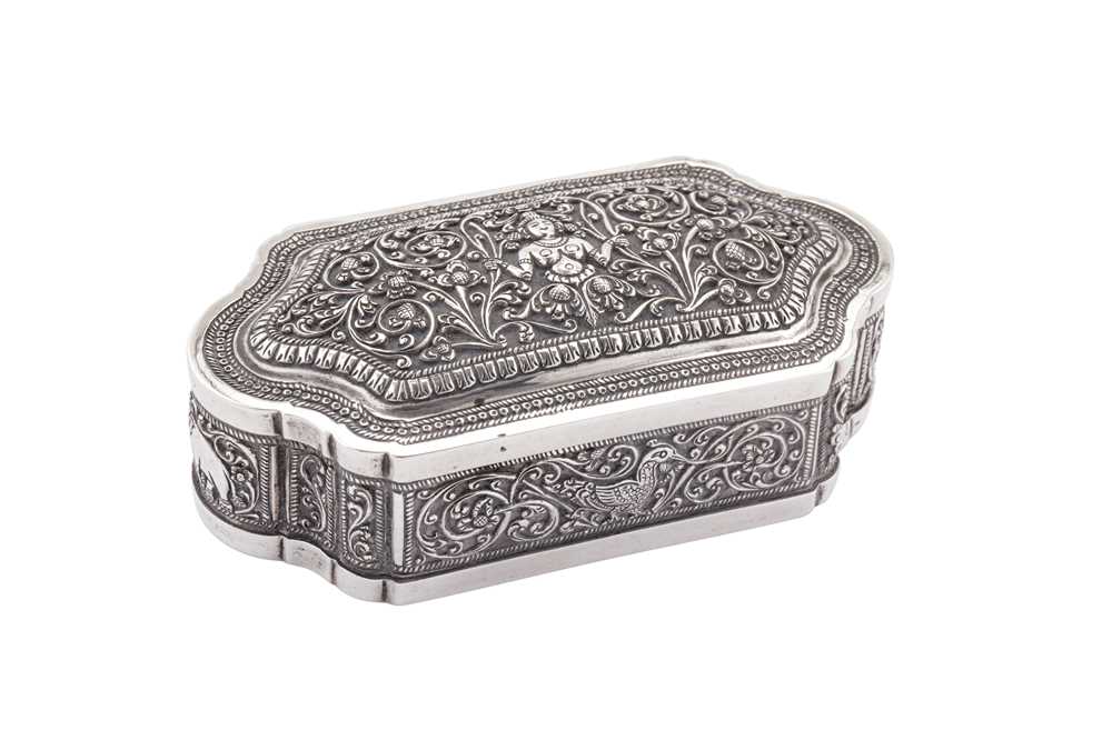 Lot 182 - An early 20th century Ceylonese (Sri Lankan) silver lime box, Kandy circa 1930