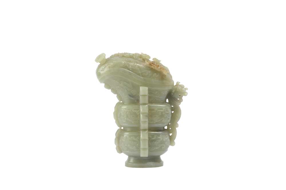 Lot 625 - A CHINESE PALE CELADON JADE ARCHAISTIC VESSEL AND COVER, GONG.