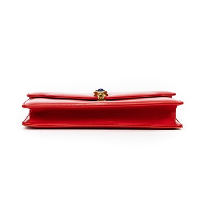 Lot 10 - Gucci Red Swing Mini Strap Wallet