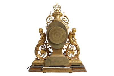 Lot 189 - A 19TH CENTURY FRENCH GILT BRONZE AND PORCELAIN MANTEL CLOCK