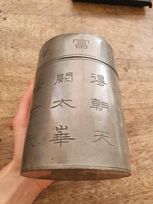 Lot 8 - A CHINESE PEWTER 'BAMBOO' TEA CADDY, LINER AND COVER.
