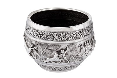 Lot 170 - A large early 20th century Anglo – Indian unmarked silver bowl, Poona circa 1900