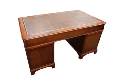 Lot 26 - A YEW WOOD PEDESTAL DESK, LATE 20TH CENTURY