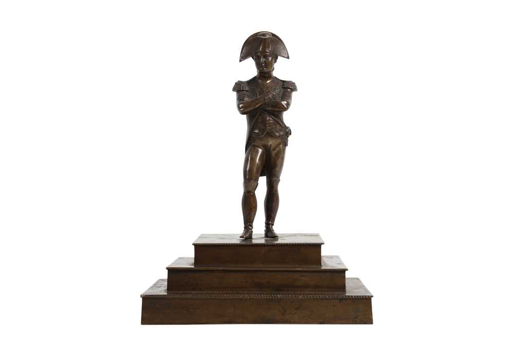 Lot 136 - A 19TH CENTURY FRENCH BRONZE FIGURE OF NAPOLEON
