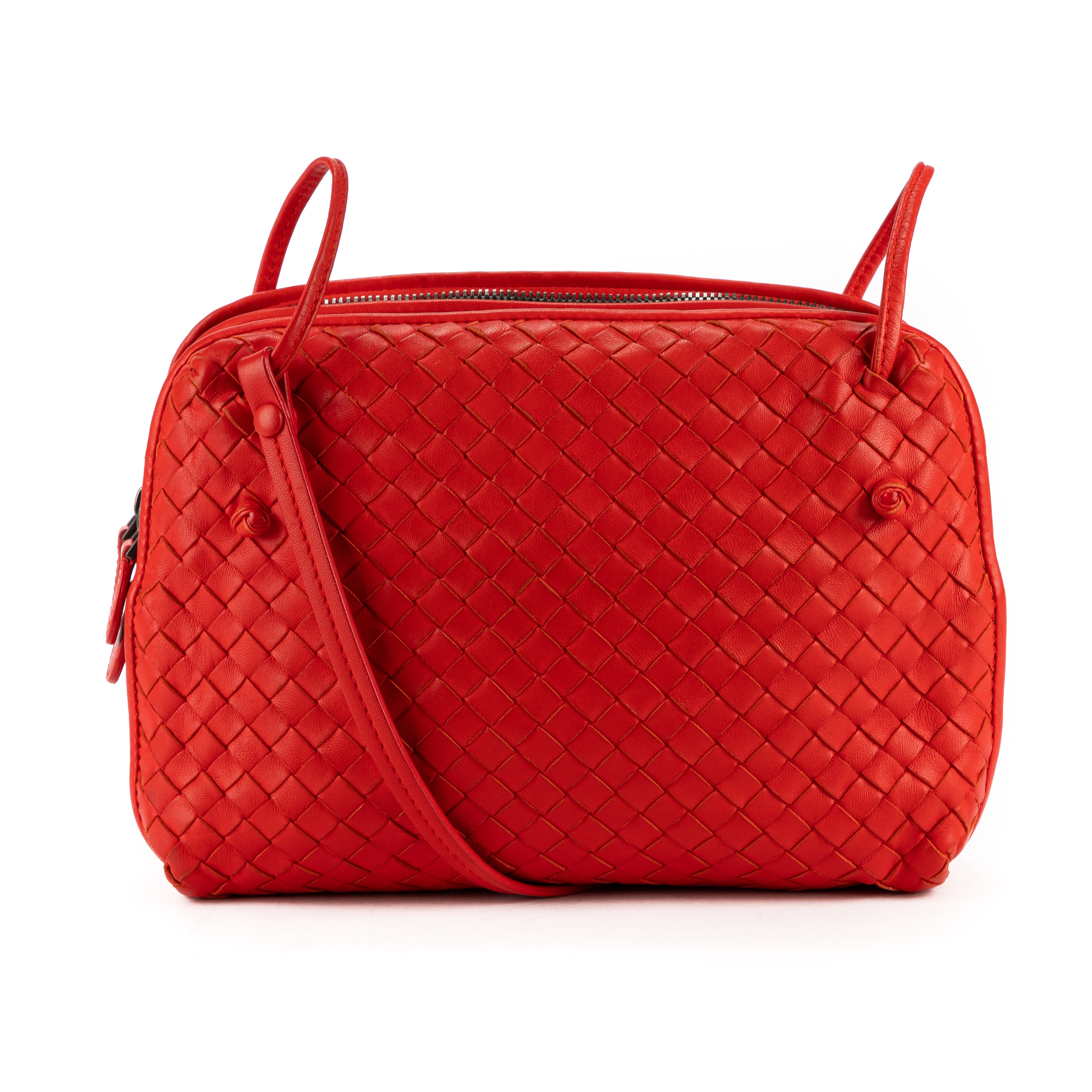 Sold at Auction: Bottega Veneta Red Intrecciato Double Zip Nodini Crossbody  Bag