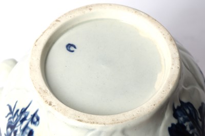 Lot 114 - A WORCESTER PORCELAIN BLUE AND WHITE JUG,18TH CENTURY