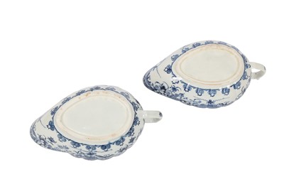 Lot 116 - TWO SIMILAR WORCESTER BLUE AND WHITE SAUCE BOATS, 18TH CENTURY