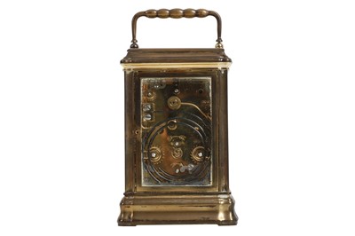 Lot 215 - A 20TH CENTURY BRASS CARRIAGE CLOCK WITH CALENDAR AND ALARM BY L'EPEE