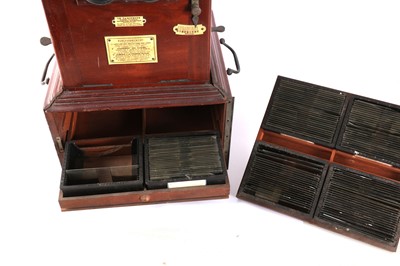 Lot 219 - Stereoscopic viewer 'Le Taxiphote' and slides, railway interest